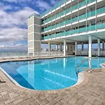Fontainebleau Terrace 600