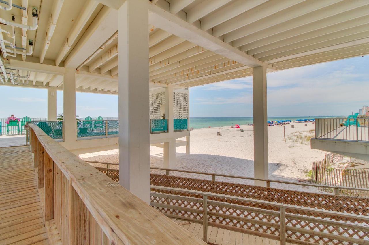 Hotel Fontainebleau Terrace 600